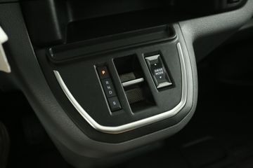 Opel Vivaro-e