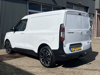 Ford Transit Courier