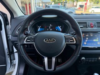 JAC iEV7S