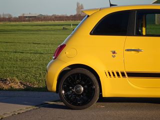 Abarth 595