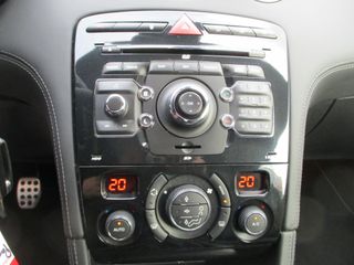 Peugeot RCZ