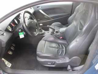 Peugeot RCZ