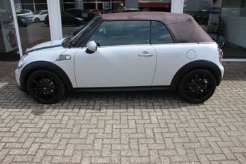 MINI Cooper Cabrio