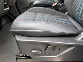 Ford E-Transit Custom