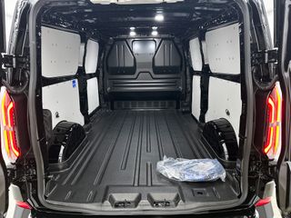 Ford E-Transit Custom
