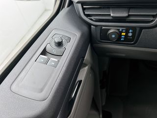 Ford E-Transit Custom