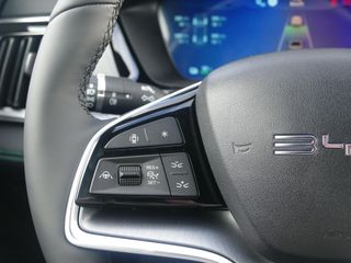 BYD SEAL U