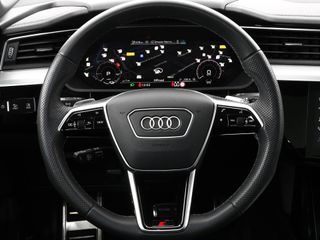 Audi Q8 Sportback e-tron