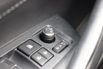 Suzuki Swace