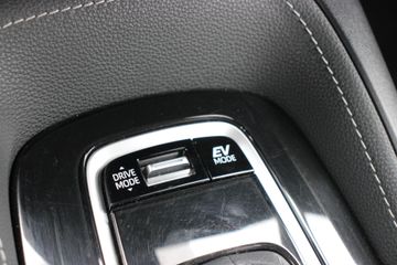 Suzuki Swace