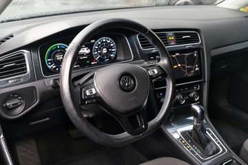 Volkswagen e-Golf