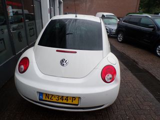 Volkswagen New Beetle