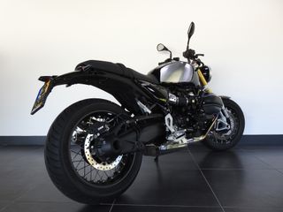 BMW R 12