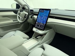 Volvo ES90