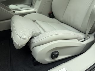 Volvo ES90