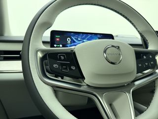Volvo ES90