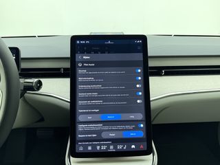 Volvo ES90