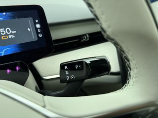 Volvo ES90
