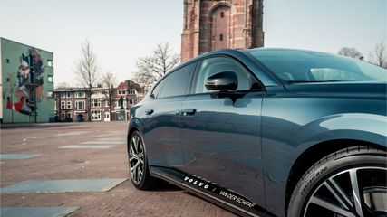 Volvo ES90