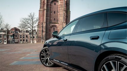 Volvo ES90