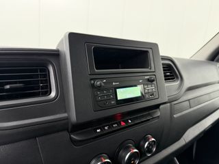 Nissan Interstar