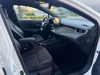 Toyota Corolla Touring Sports