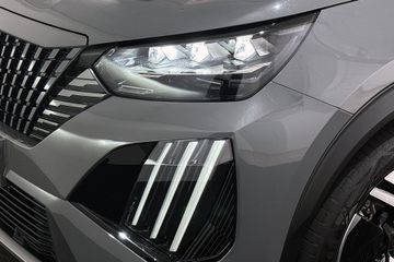 Peugeot e-2008