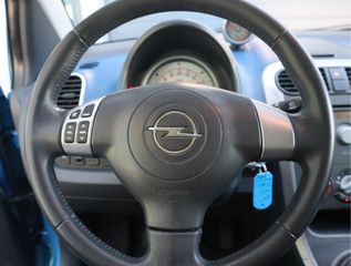 Opel Agila
