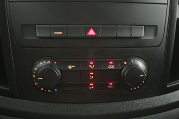 Mercedes-Benz eVito