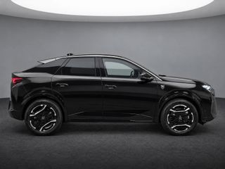 Peugeot e-3008