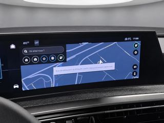 Peugeot e-3008