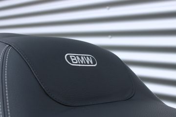 BMW R 18