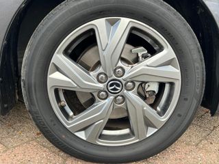 Mazda 2 Hybrid