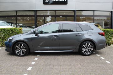 Toyota Corolla Touring Sports
