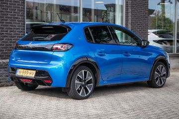 Peugeot e-208