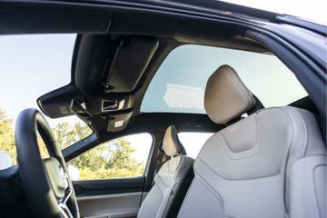 Volvo EX90