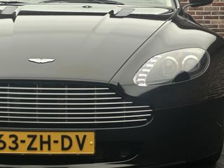 Aston Martin V8 Vantage