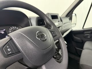 Nissan Interstar