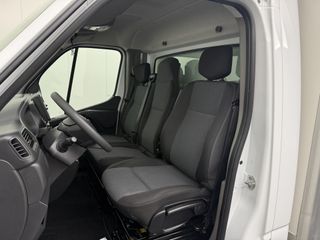 Nissan Interstar