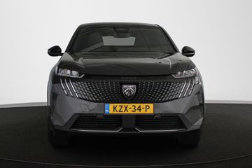 Peugeot e-3008