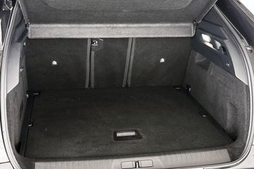 Peugeot e-3008