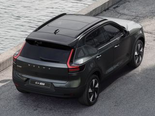 Volvo EX40