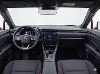 Lexus LBX