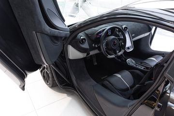 McLaren 570S