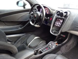 McLaren 570S