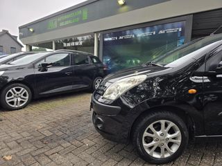 Nissan Pixo