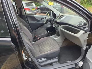 Nissan Pixo