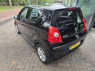 Nissan Pixo