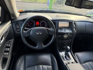 Infiniti EX