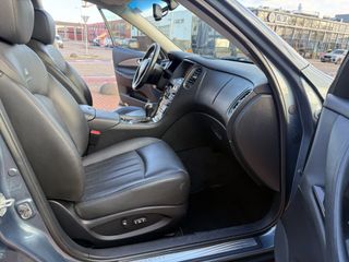 Infiniti EX